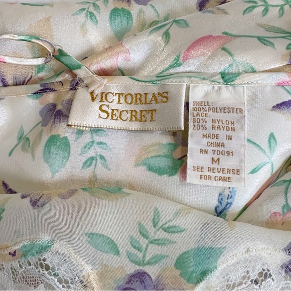 Vintage Victoria’s Secret Gold Label Floral Slip Nightgown Nightie Size Medium - Picture 12 of 16